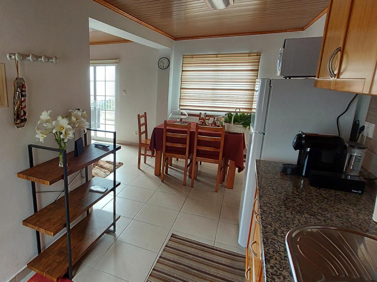 Casa De Ponta Guest House Topo ภายนอก รูปภาพ