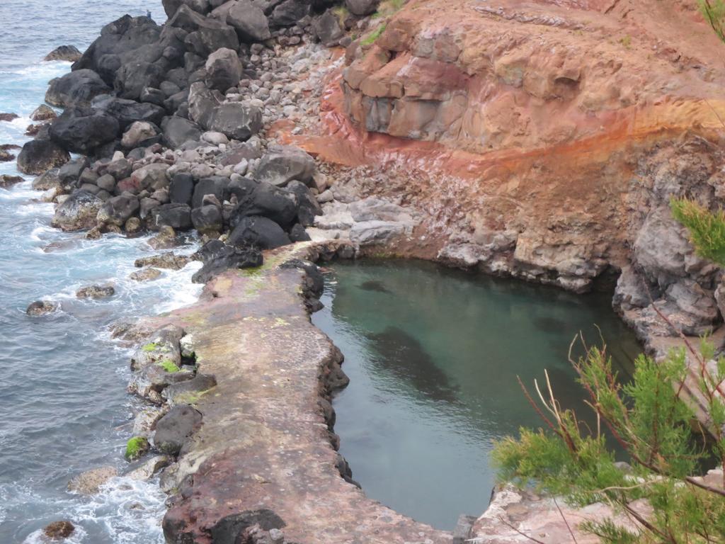 Casa De Ponta Guest House Topo ภายนอก รูปภาพ